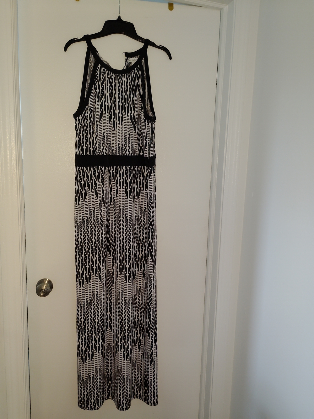 Liz Claiborne Black and White Geometric Maxi Dress